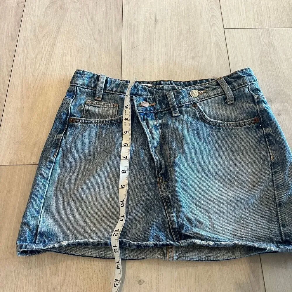 Zara women’s demin mini skirt size xs - Picture 2 of 5